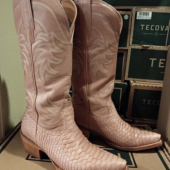 Tecovas Misty Rose Python Annie - Picture 4 of 6